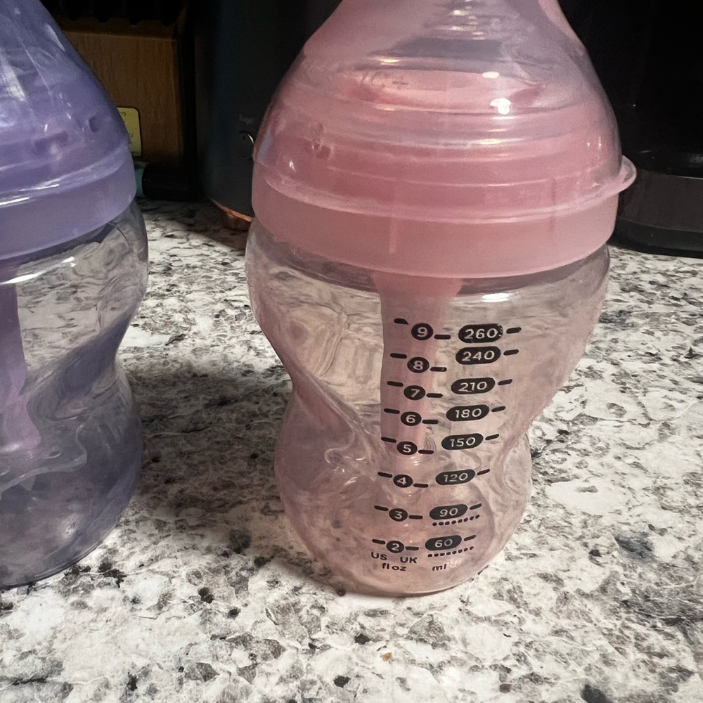 Tommee Tippee 9oz baby bottles